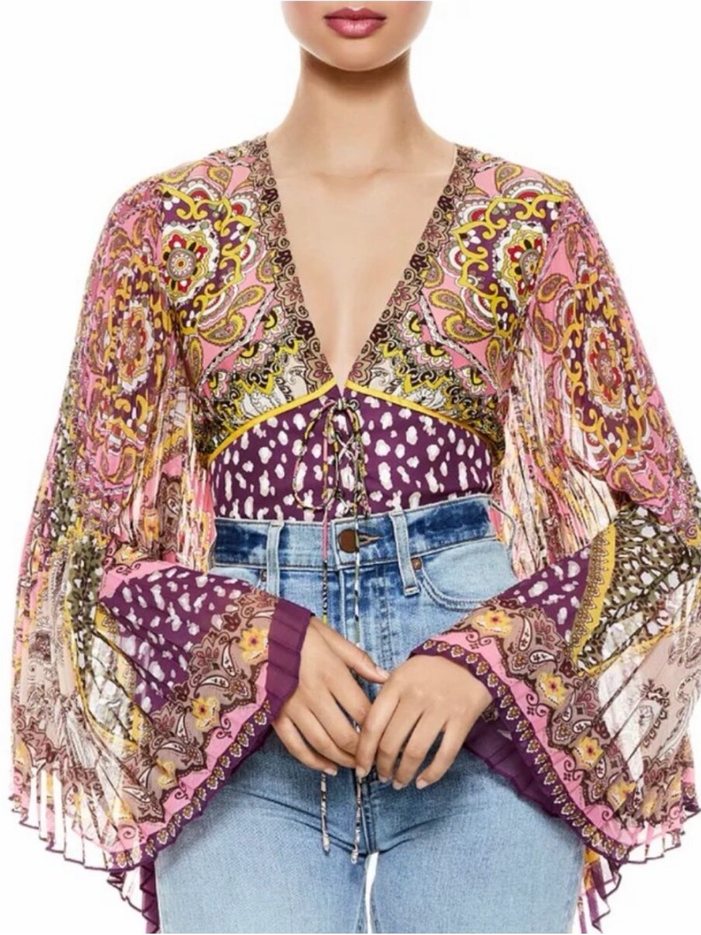Alice + Olivia Chelsea Cropped Bell Sleeve Boho Paisley Top size 12 - Picture 4 of 12